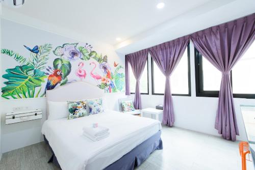 live in the happiness