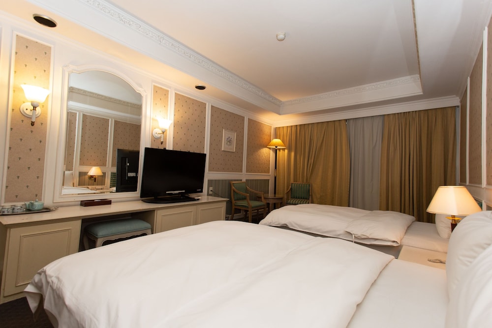 ardi hotel
