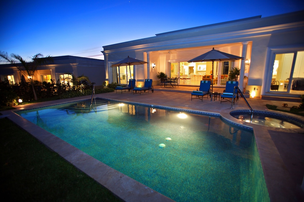 pueblo bonito emerald luxury villas and spa all inclusive