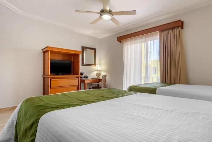 quality inn mazatlan