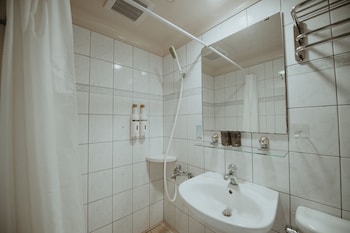 live guest house