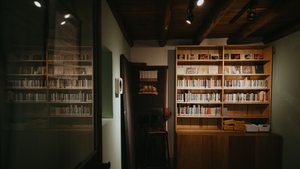 live guest house