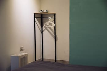 live guest house