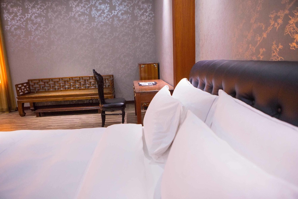 all ur boutique motel jhu shan branch