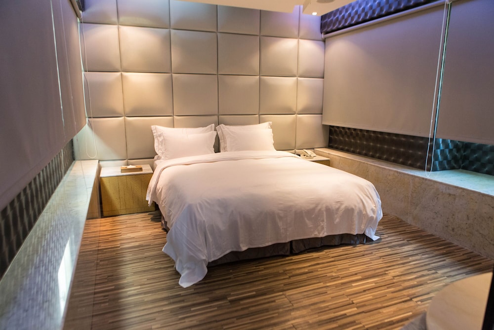 all ur boutique motel jhu shan branch