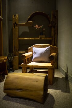 water reflections at ease