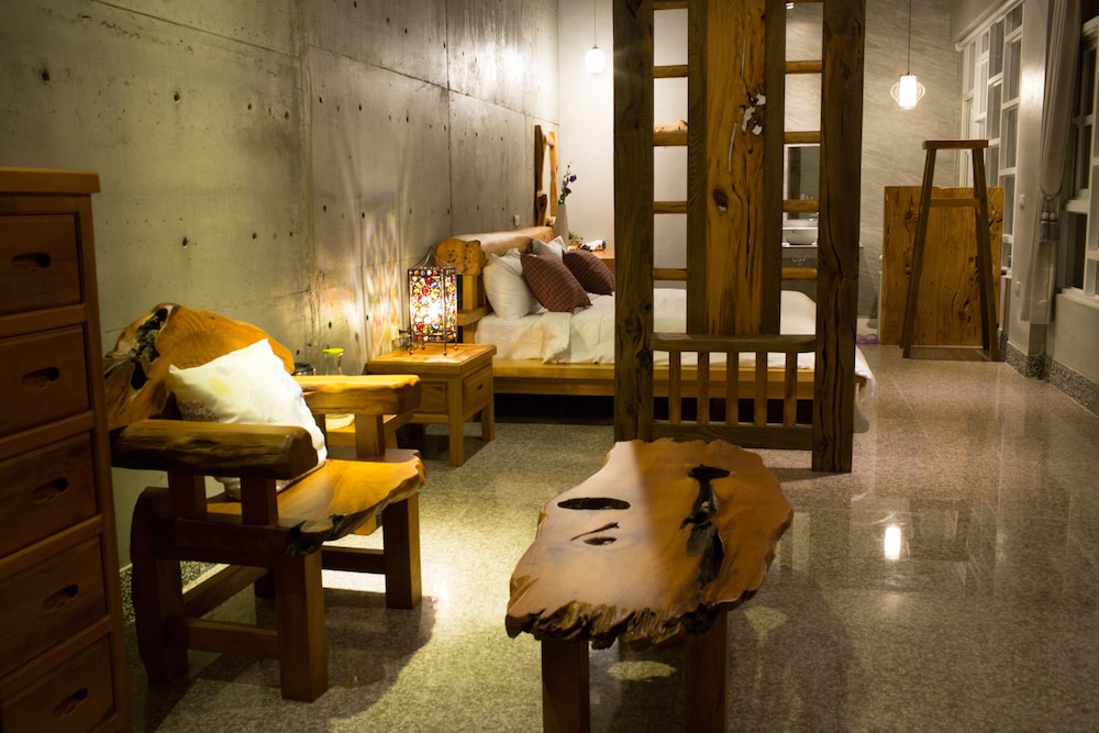 water reflections at ease