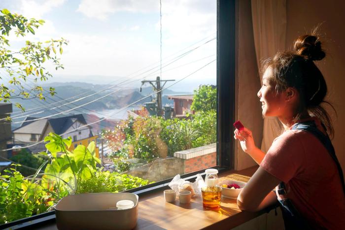 owlstay jiufen wander