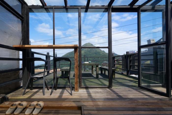owlstay jiufen wander