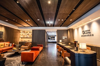 mega hotel