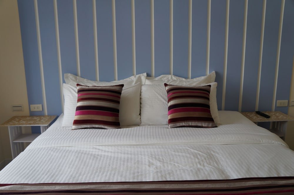 Chill Chill House,Luzhou>>Keelung,3 star