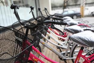 happiness station bandb