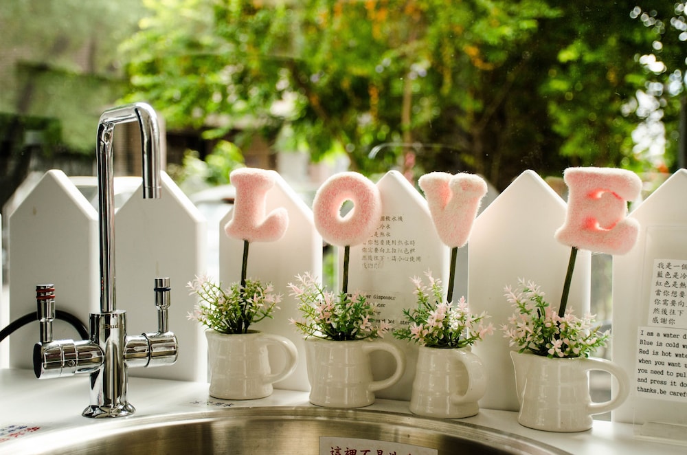 happiness station bandb