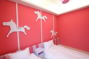 happiness station bandb