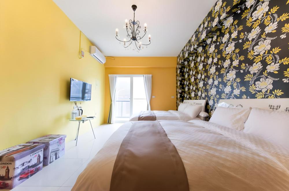 railway traveler bandb