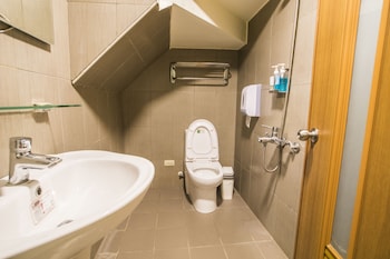 railway traveler bandb