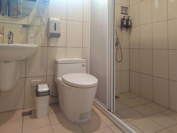 railway traveler bandb