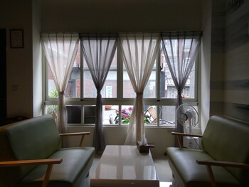 railway traveler bandb