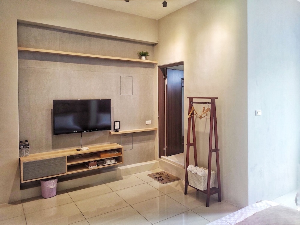 railway traveler bandb