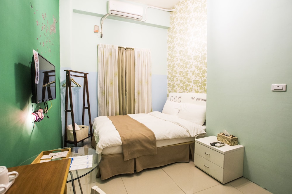 railway traveler bandb