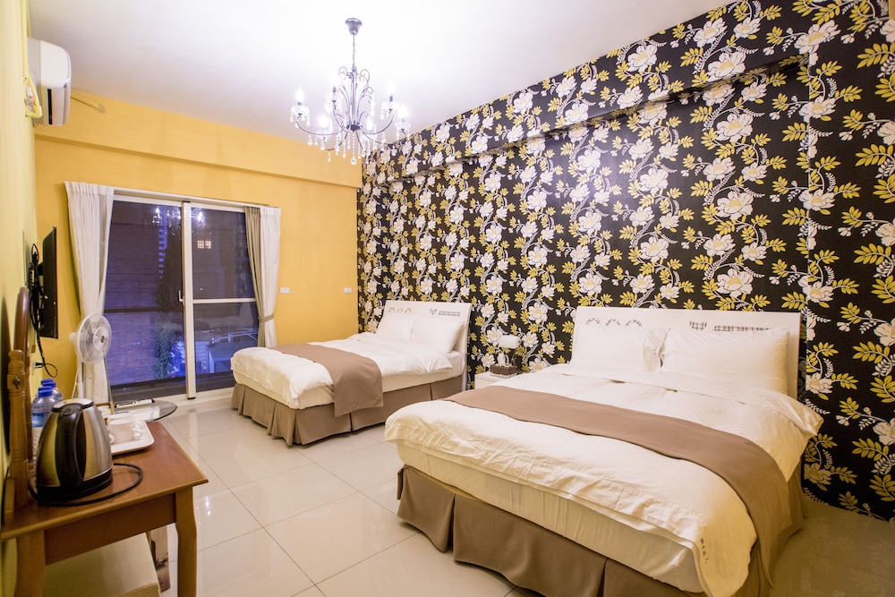 railway traveler bandb