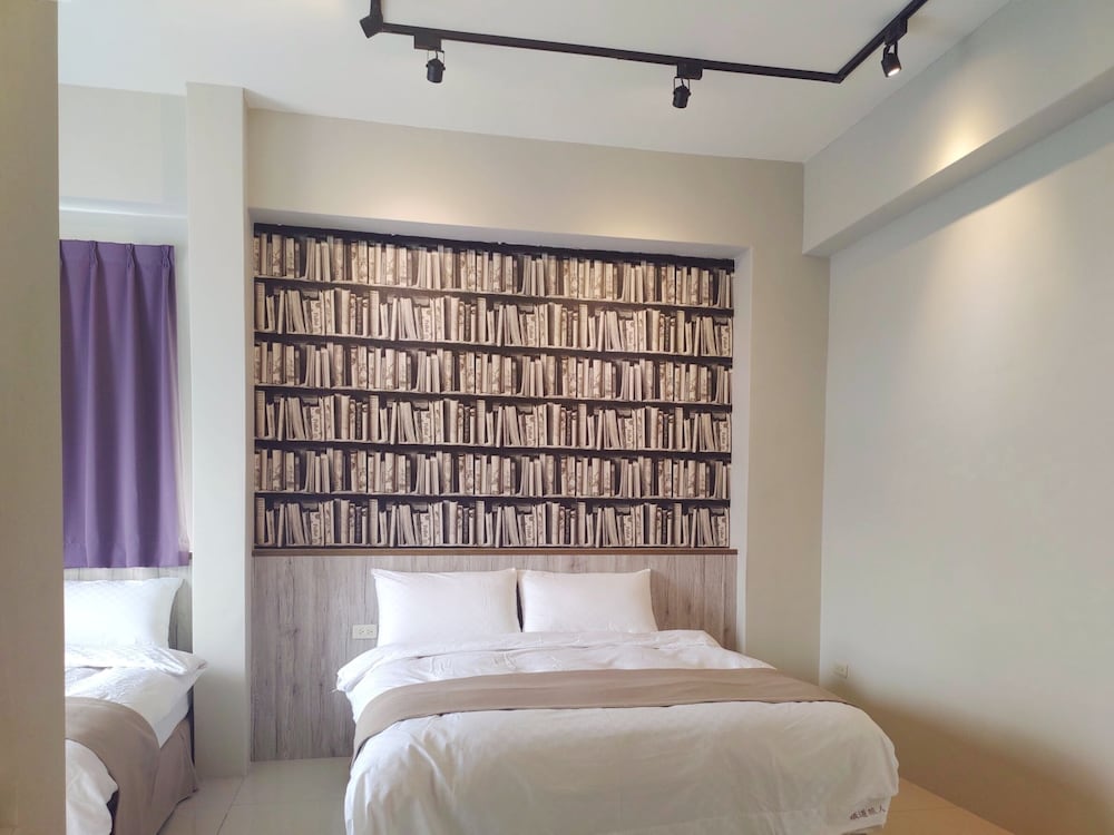 railway traveler bandb