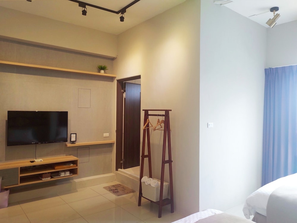 railway traveler bandb