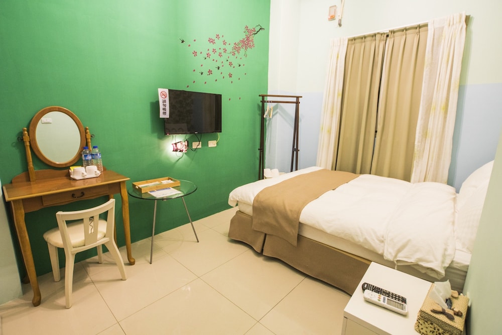 railway traveler bandb