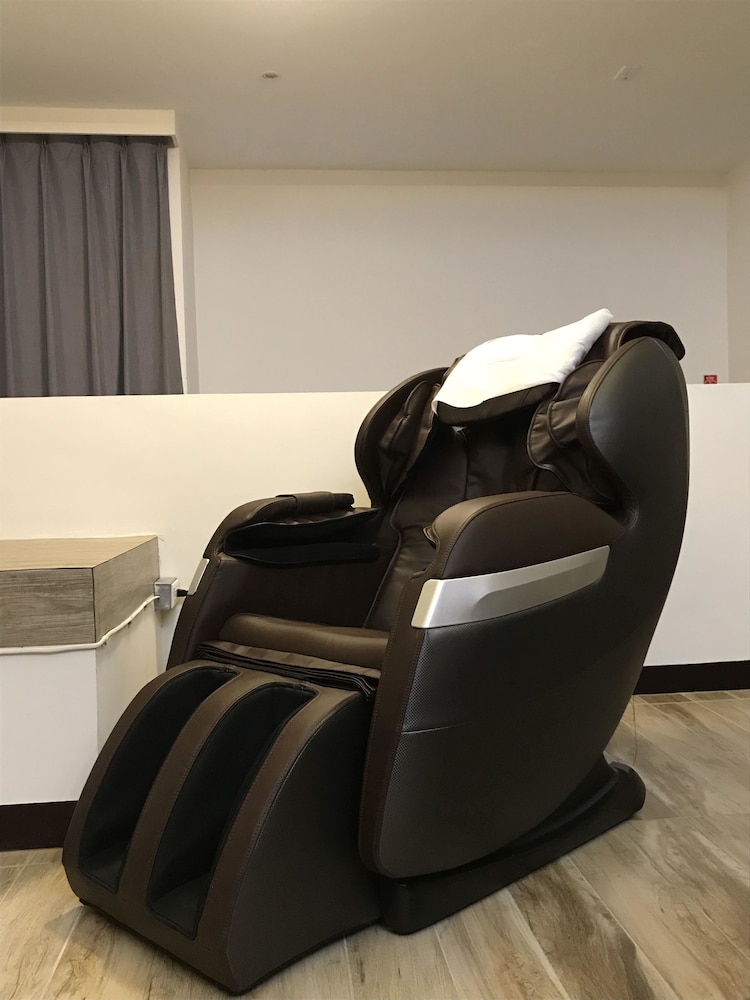 m garden business hotel