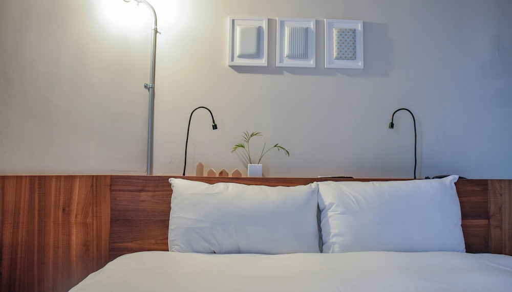 roaders hotel tainan chengda