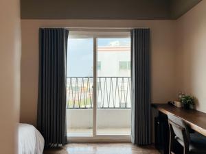 roaders hotel tainan chengda