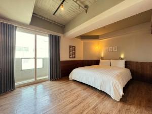 roaders hotel tainan chengda