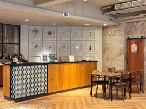 roaders hotel tainan chengda