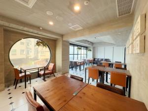 roaders hotel tainan chengda
