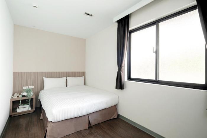 hotel brown chihkan branch