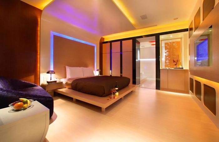 le chateau hotel