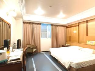 champion hotel