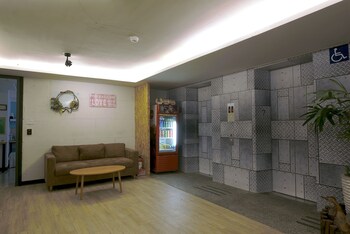 good night hotel