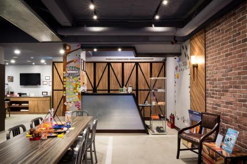 taipei travelers international hostel