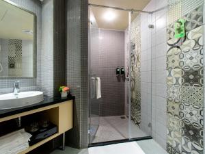 stay hotel taichung zhongqing