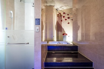 blue coast spa motel