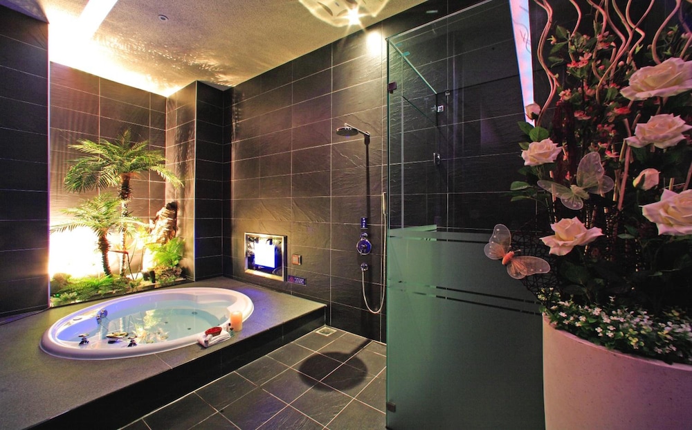 blue coast spa motel