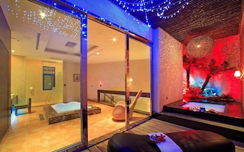 blue coast spa motel