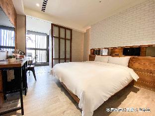 Central Land Hotel,East>>Central,3 star