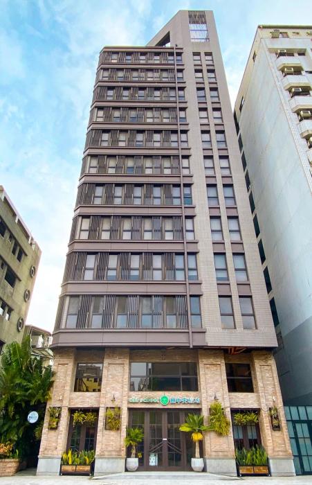 central land hotel