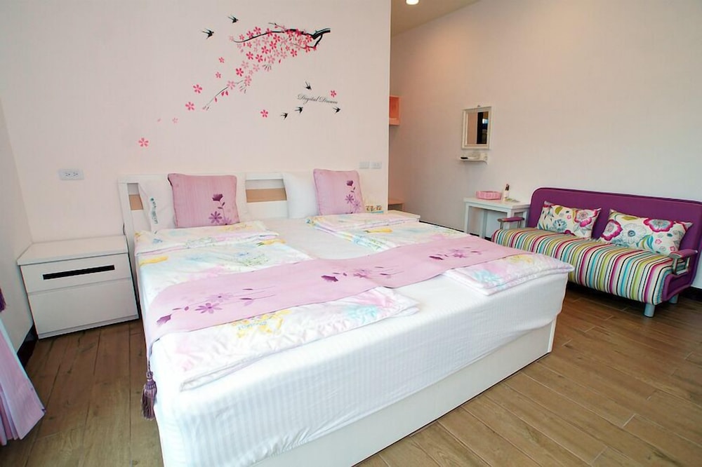 tao heung garden bandb