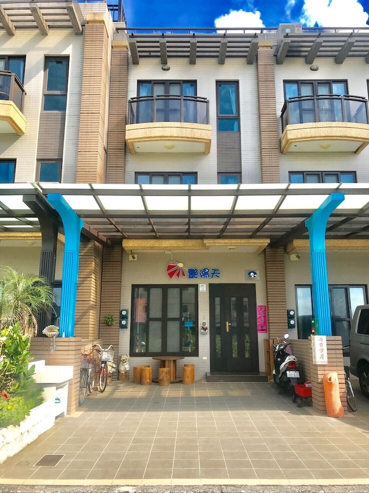 sunny bed and breakfast