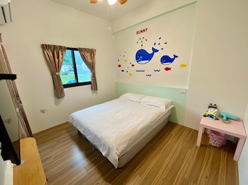 sunny bed and breakfast