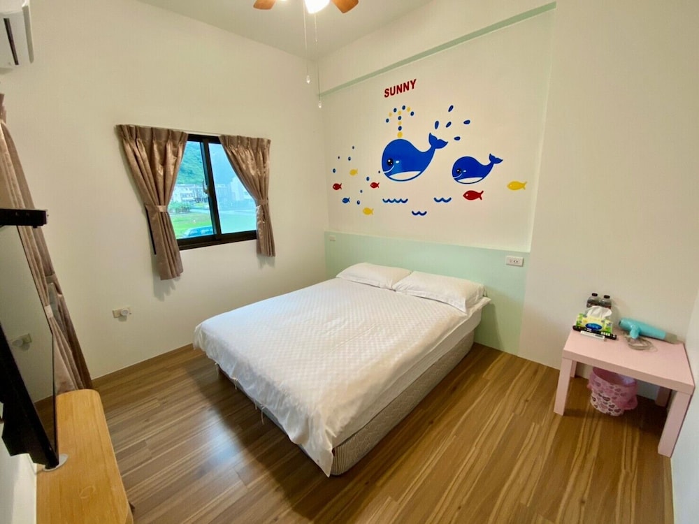 sunny bed and breakfast