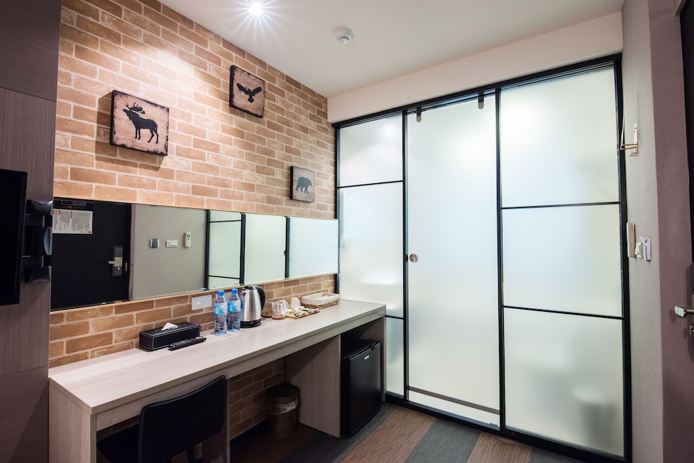 sunrise business hotel ximen